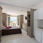 Apart Otel Et Ta Kladia - Omigna 3*