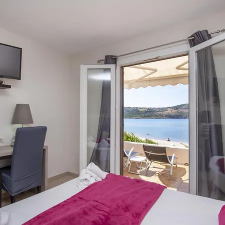 Et Ta Kladia - Omigna Aparthotel Cargese