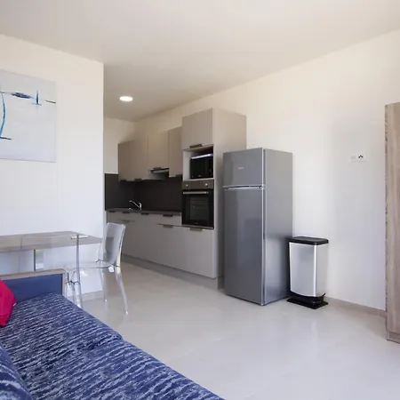 Apartmanhotel Et Ta Kladia - Omigna 3*