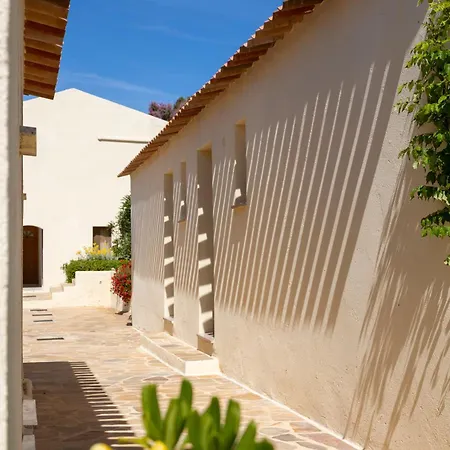 Et Ta Kladia - Omigna Apartmanhotel
