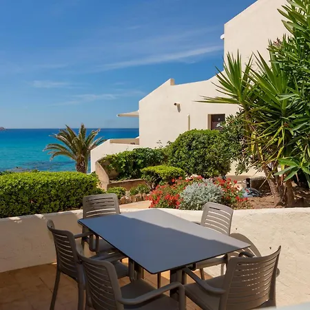 Apartmanhotel Et Ta Kladia - Omigna 3*