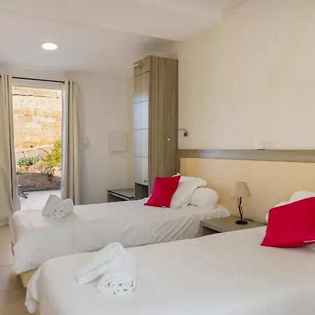 Et Ta Kladia - Omigna Apartmanhotel