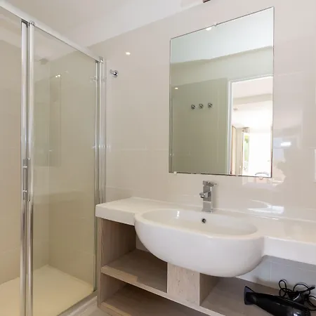 Et Ta Kladia - Omigna Aparthotel