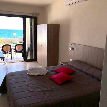 Et Ta Kladia - Omigna Aparthotel Cargèse