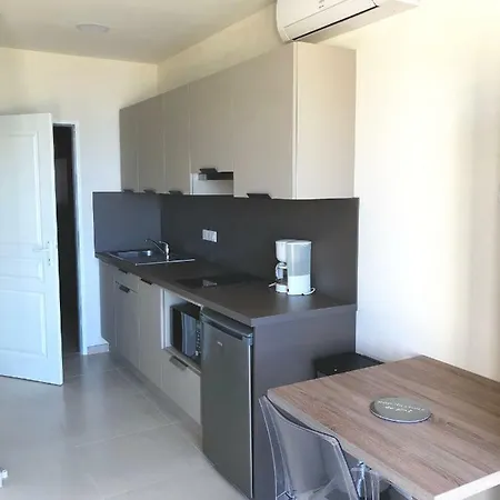 Et Ta Kladia - Omigna 3*