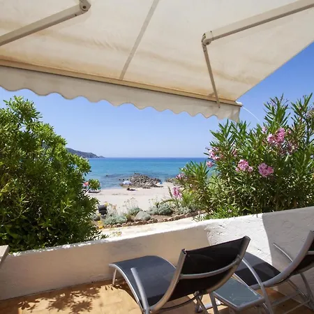 Et Ta Kladia - Omigna 3*