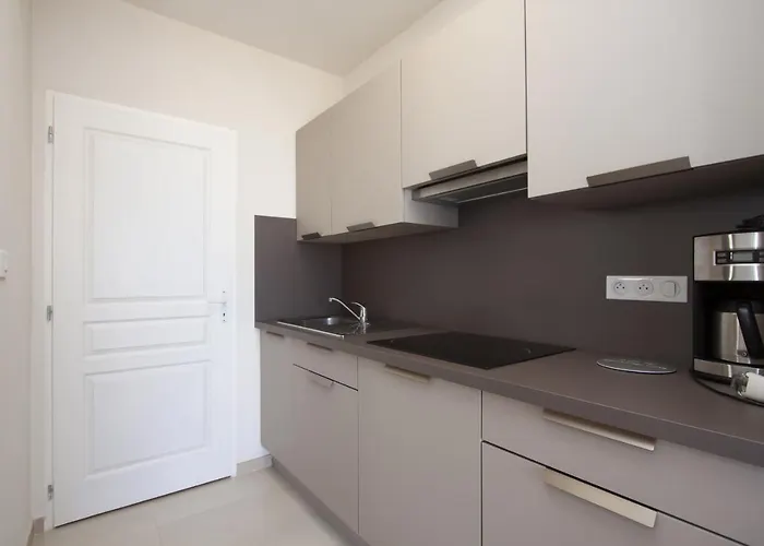 Et Ta Kladia - Omigna Cargèse