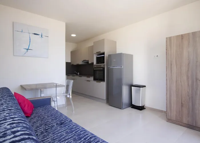 Aparthotel Et Ta Kladia - Omigna 3*