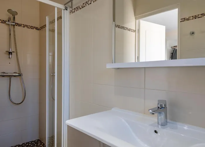 Et Ta Kladia - Omigna Cargèse