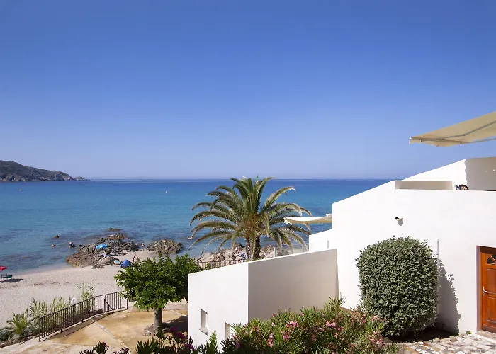 Et Ta Kladia - Omigna Cargèse