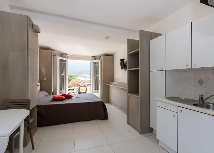 Apartahotel Et Résidence Ta Kladia - Omigna 3*