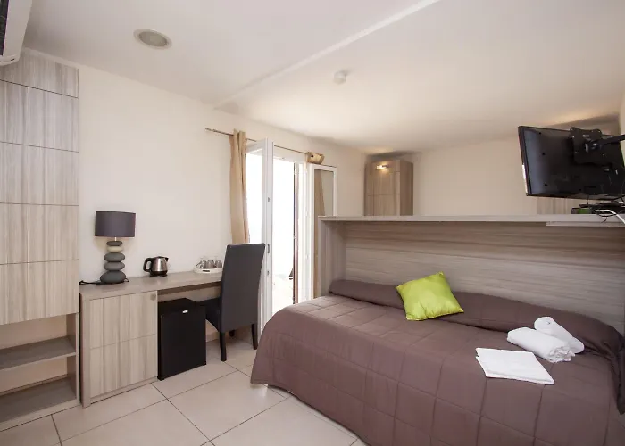 Et Ta Kladia - Omigna Aparthotel 3*