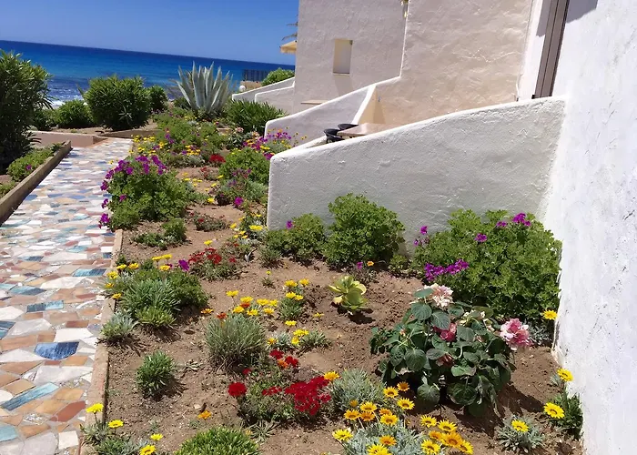 Apartahotel Et Résidence Ta Kladia - Omigna